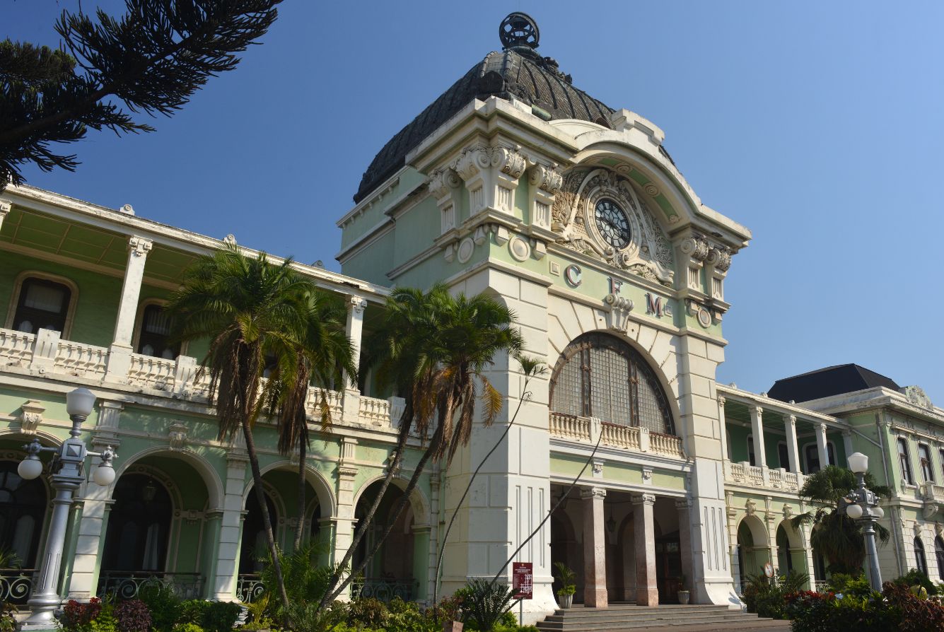 SCOPRI LA CULTURA E LA STORIA COLONIALE SCOPRI LA CULTURA E LA STORIA COLONIALE